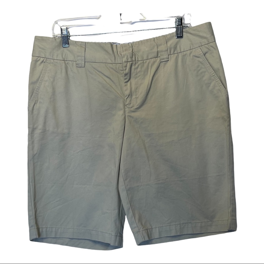 NWT Tommy Hilfiger Khaki Size 12